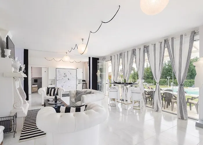 בית נופש 2 Bedroom Stunning In *