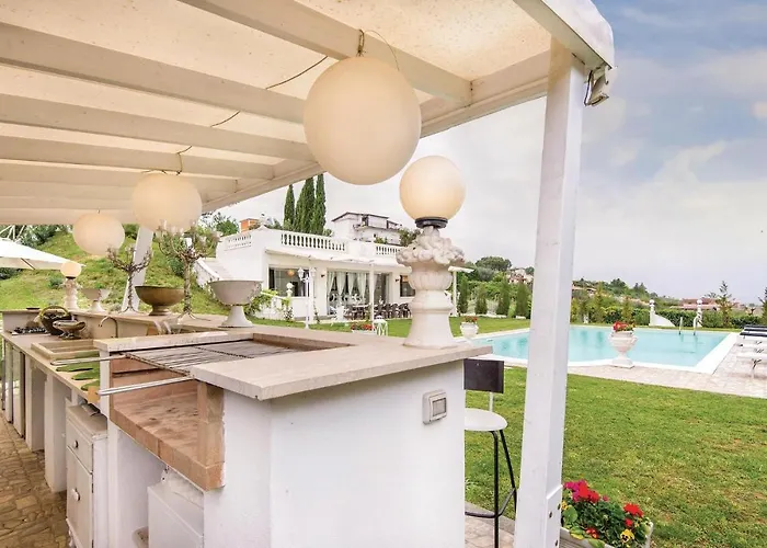 בית נופש 2 Bedroom Stunning In